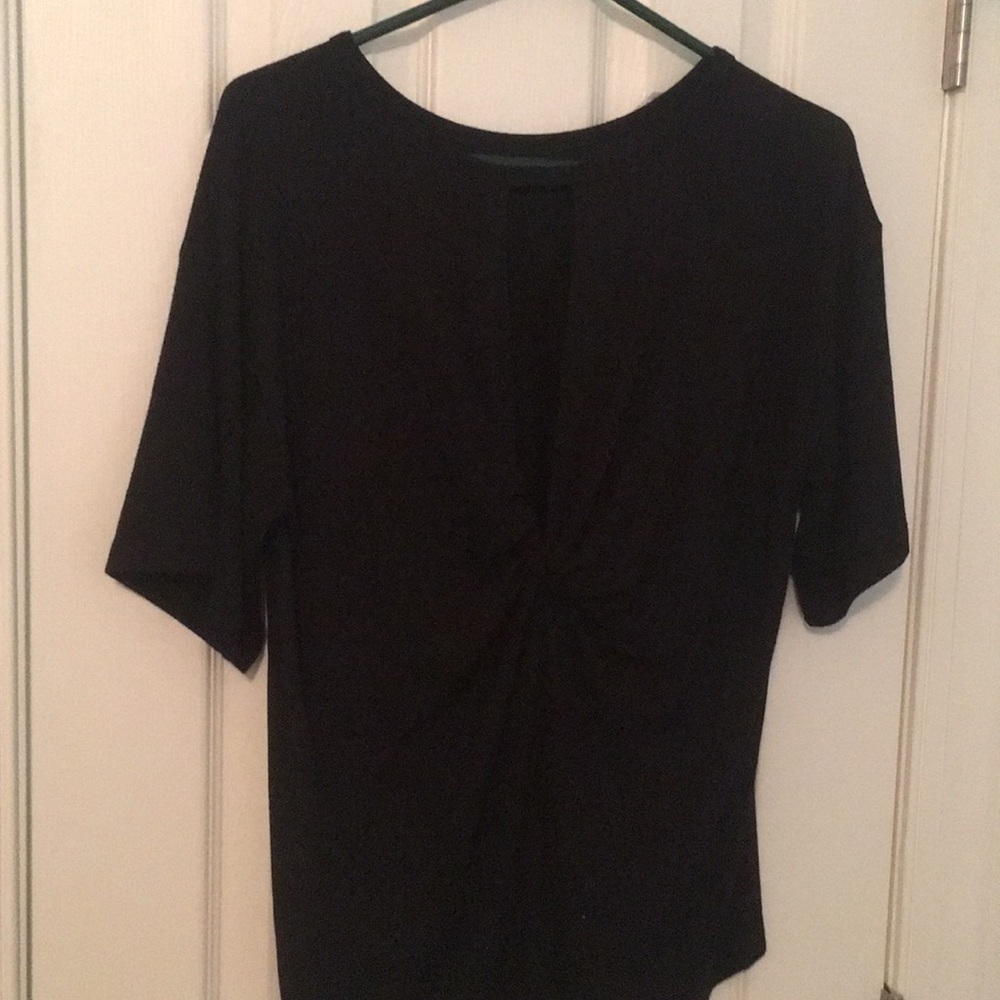 Open back black t shirt from gap
